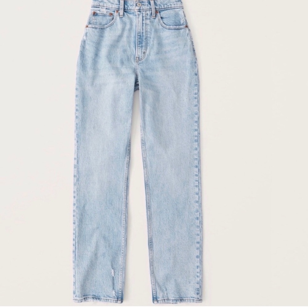 Abercrombie & Fitch Curve Love 90’s Ultra High Rise Straight Jeans